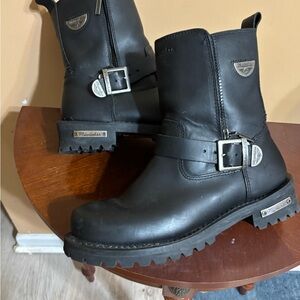 Milwaukee Black Leather Motorcycle Boots